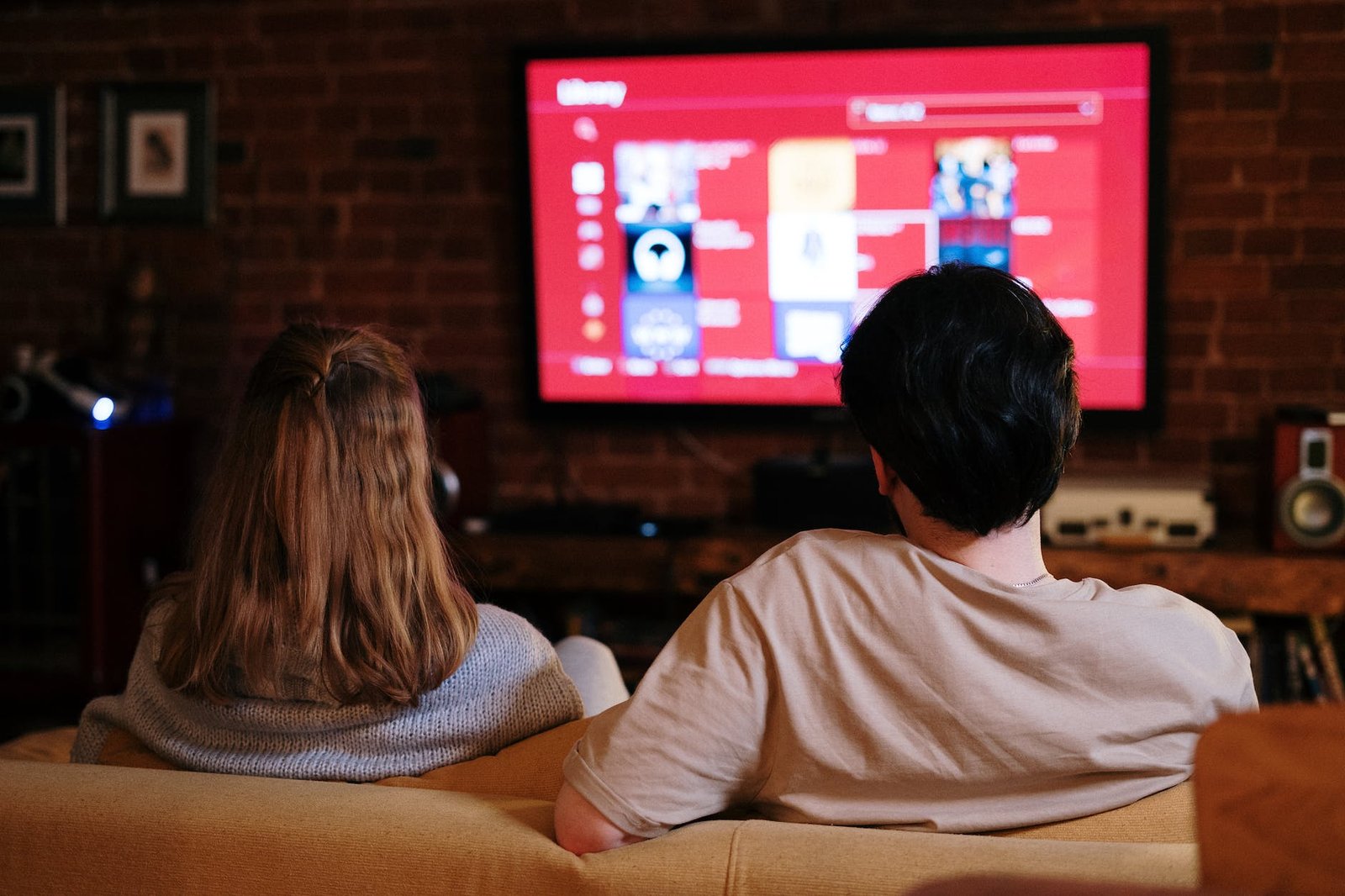 Enjoy watching the best children’s channels via IPTV Kids in high quality and without interruption, with cartoon programs and educational series.